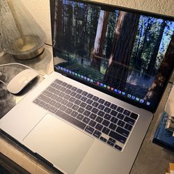 Apple MacBook Air 15 in