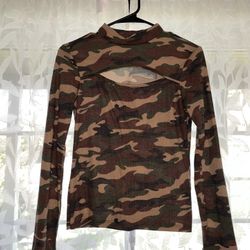 Camo Women Top