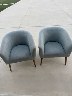 Accent chairs