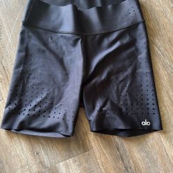 Alo Short Leggings 