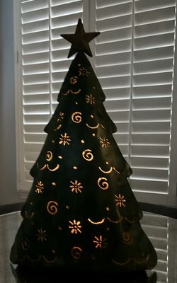 Metal 20 Inch Christmas Tree