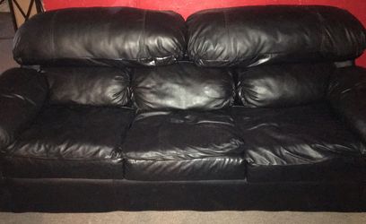 Pull out coach with full mattress