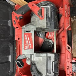 Milwaukee Band Saw 