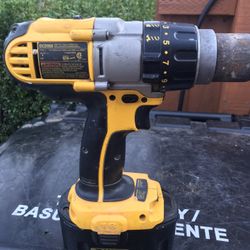 Drill driver /hammer drill  DAWALT / DCD950