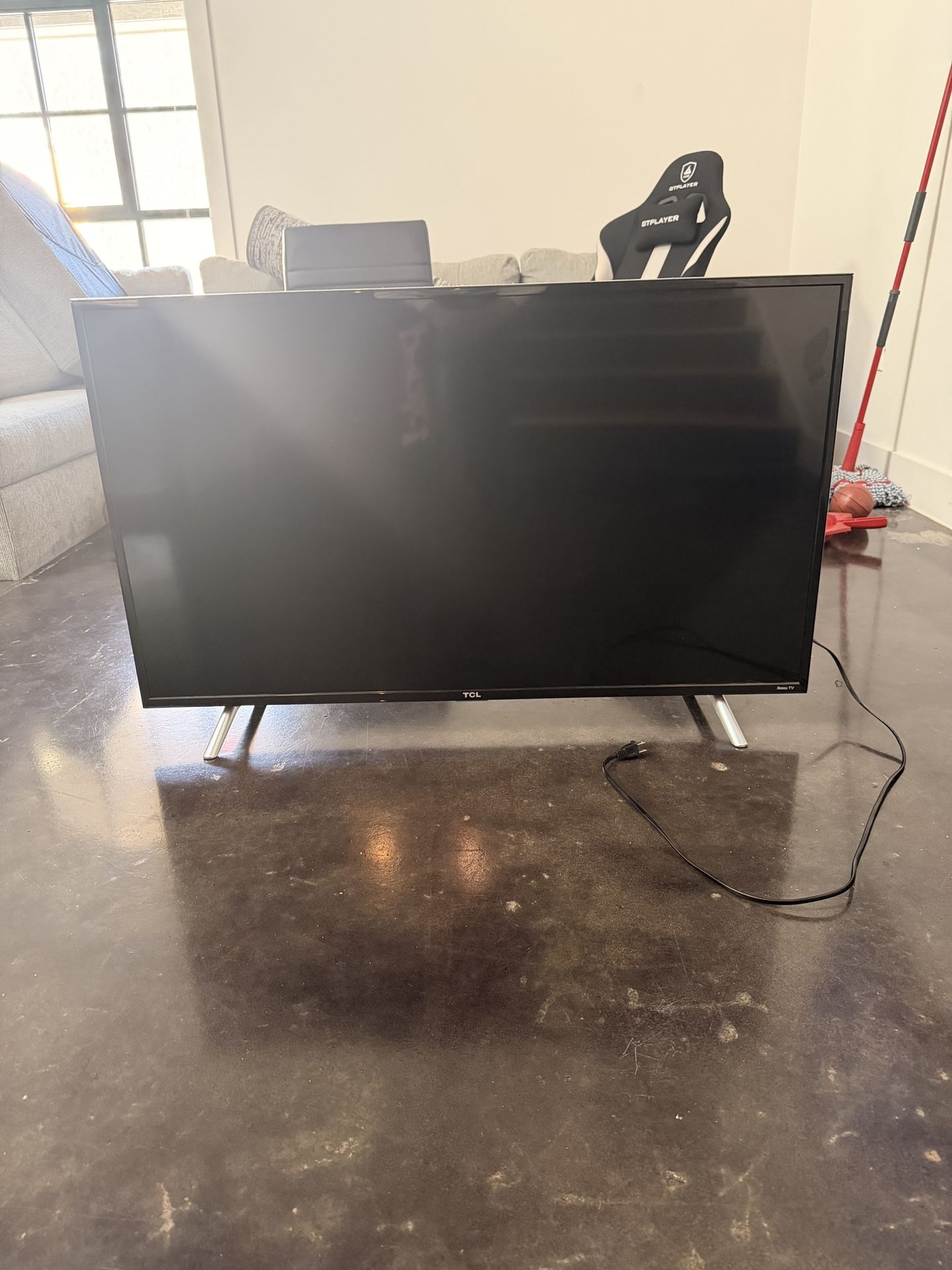 50’ Inch Roku TV