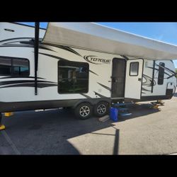 2016 Heartland Torque Toy Hauler