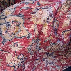 “Oversized Persian Kashan Hand-Knotted Wool Rug – Red & Navy Floral Medallion – Excellent Condition”