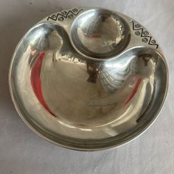 Wilton Armetale Pewter Chip and Dip Bowl in Reggae Pattern