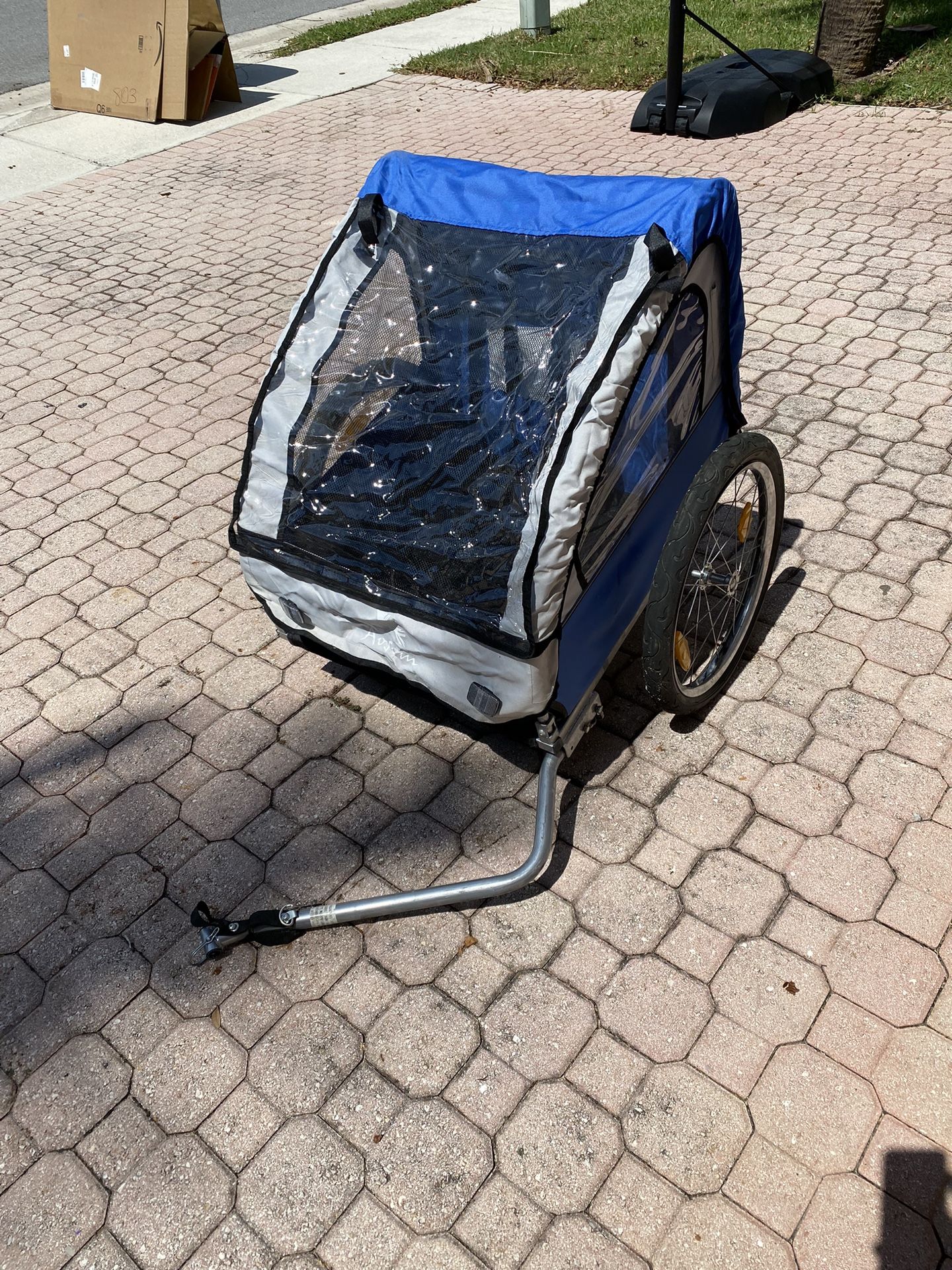 Pull behind bike Trailer