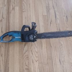 Makita Electric Chainsaw Works
