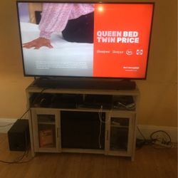 55 Inch Hisense/Electric Fire Place Tv Stand