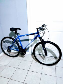 BICYCLE  ROADMASTER GRANITE PEAK 26"