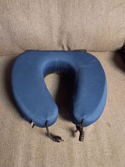 Traveling pillow