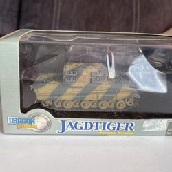 Dragon Armor Jagdtiger Porsche Version 1:72 Scale