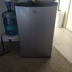 Whirlpool Mini Fridge