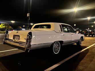 1992 Cadillac Brougham