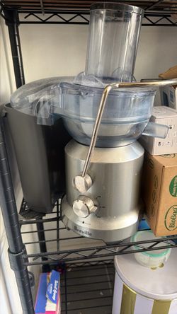 BREVILLE JUICER