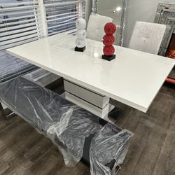 Dining Set 