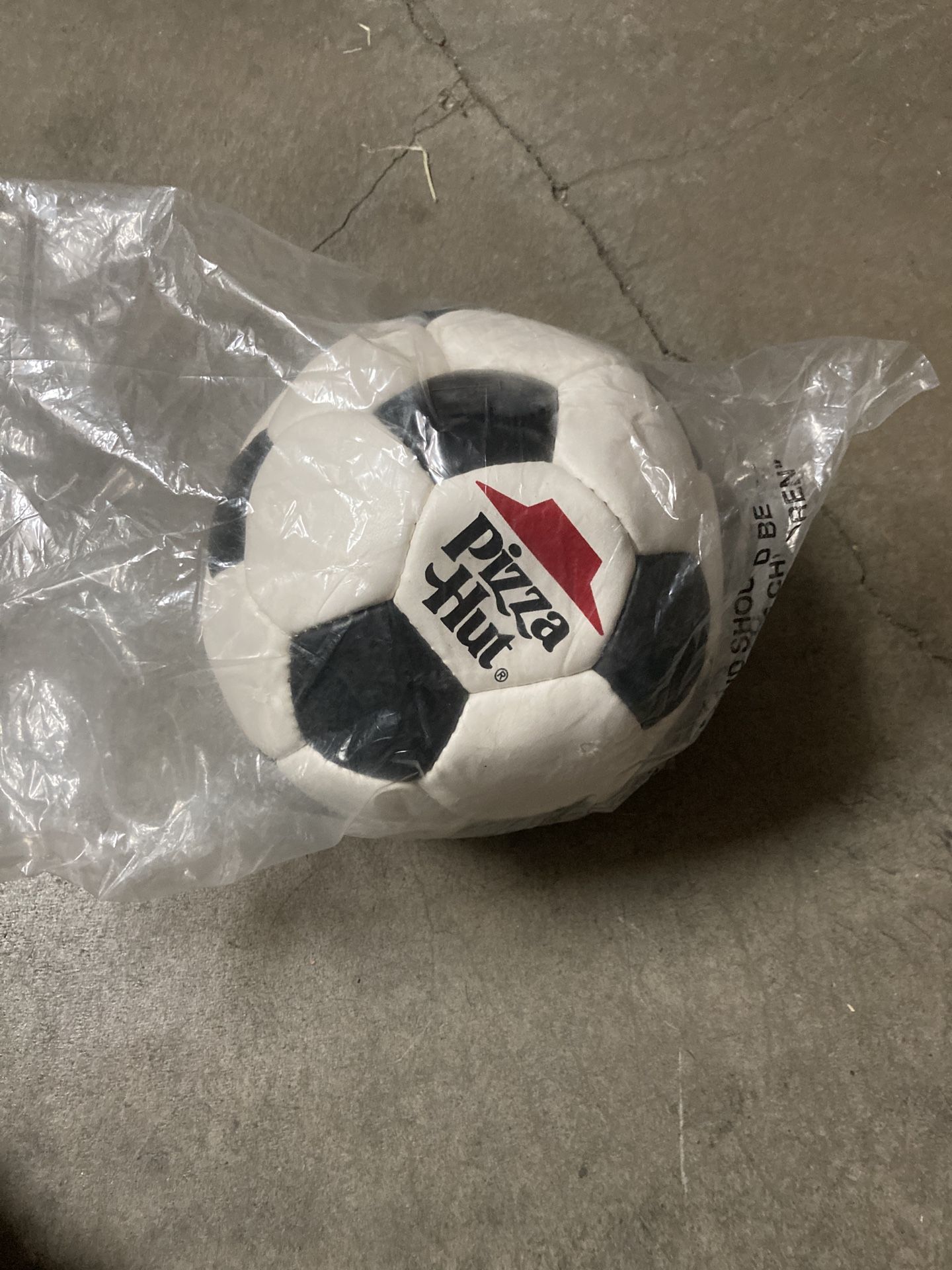 Pizza Hut Size 3 Promotional Soccer Ball
