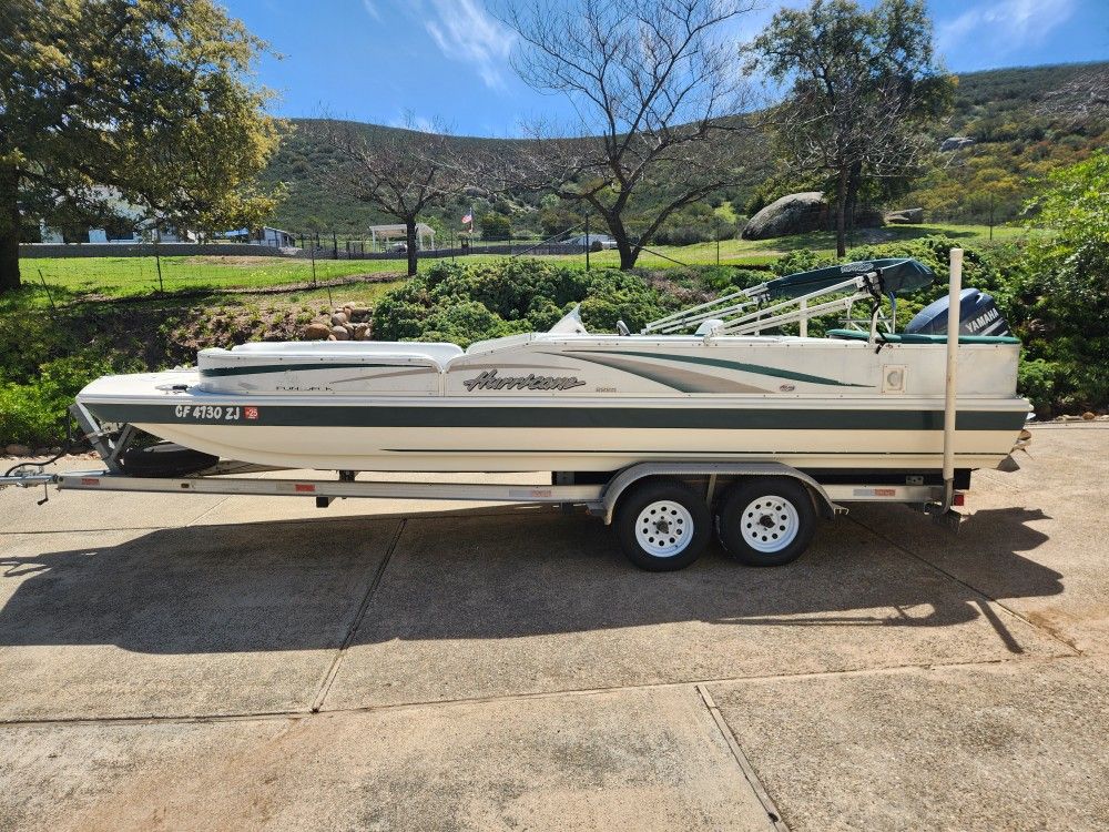 2006 Hurricane 228