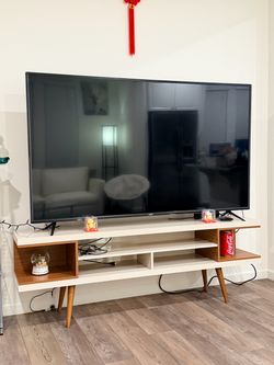 VIZIO 75” 4K Smart TV