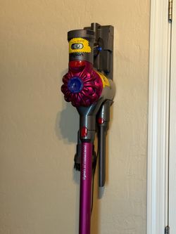 Dyson v7 cordless vacuum