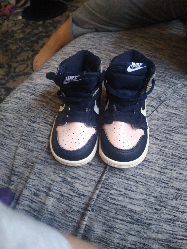 Nike Size 6c