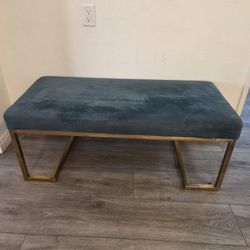 Green Bench Velvet With Gold Details