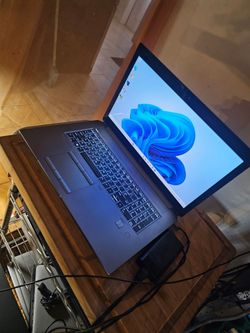 HP Z BOOK G6 17 Touch.  Workstation i7-CPU. 32GB Ram.  1TB m2 NVMe SSD. GPU: RTX Graphics.