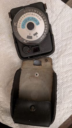 Calcu-Flash-II 2 Camera Light Meter Black Leather Case To Slip On A Belt. One Rivet Could Be Replaced.