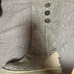 Classic Knit UGGs