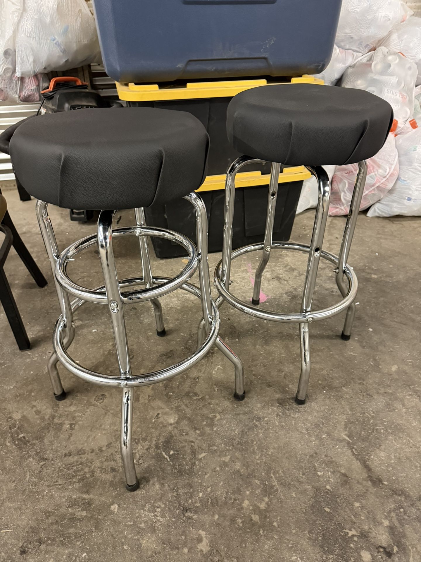 2 Metal Chrome Bar Stools With New Vinyl Wrap 30 Inch Height