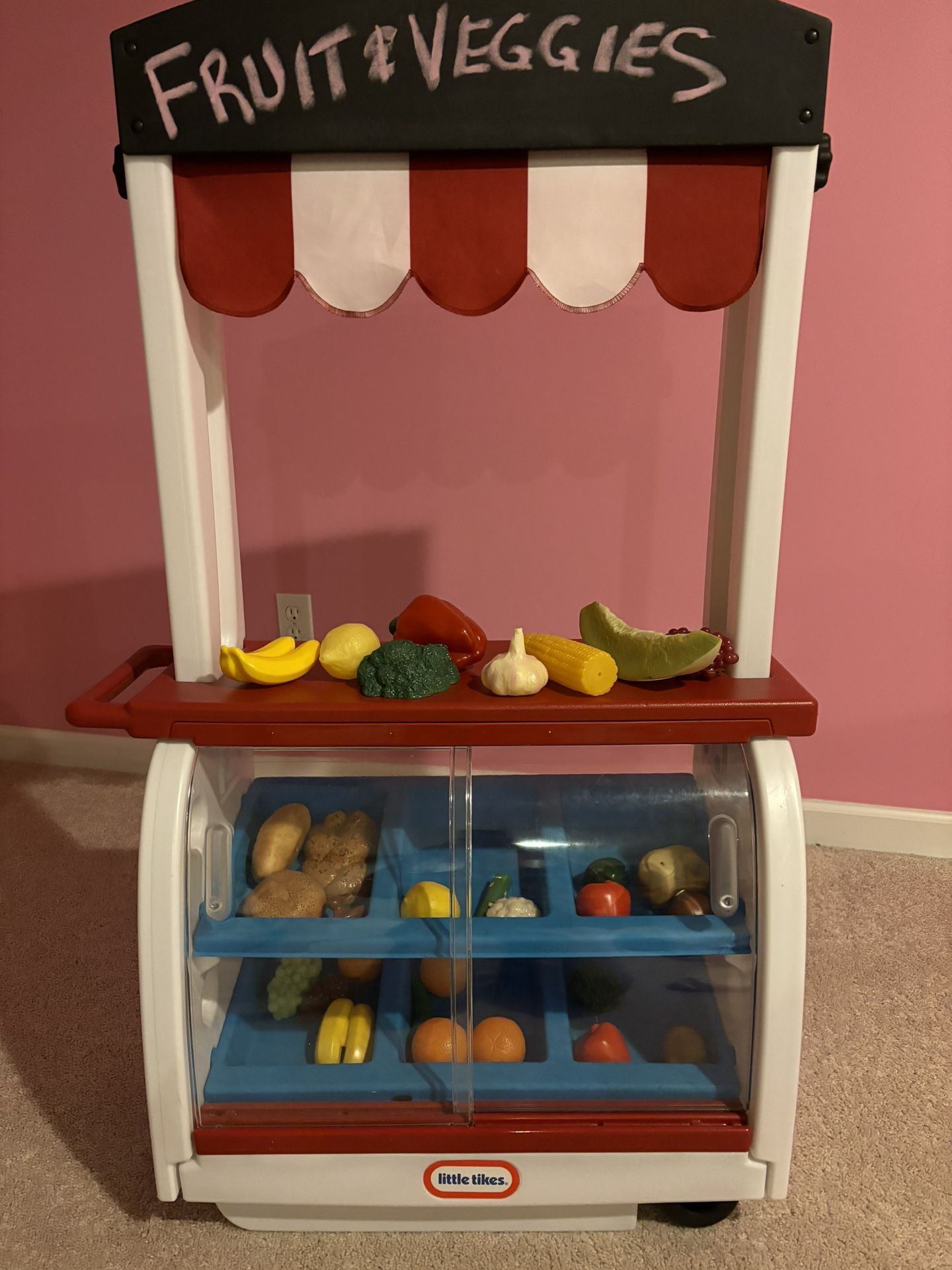 Little Tikes Produce Stand 