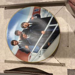 The Beatles "Hello America" commemorative collector plate