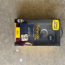 iPhone Otter box Defender 