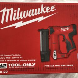 Milwaukee Pin Nailer