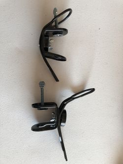 Pay fishing rod stand