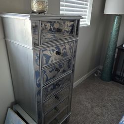 Mirrored Chest Of Drawers