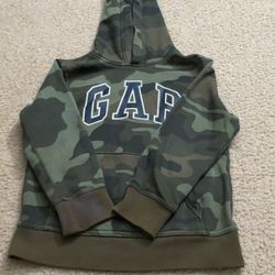 Boys winter sweaters size 6-7 years old 