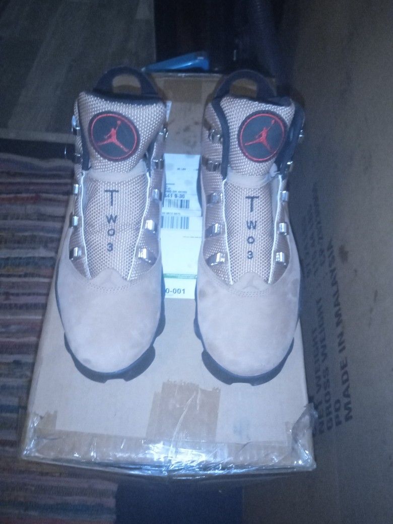Jordan Boots Size 8 Brand New