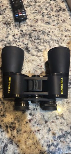 Bushnell Black Binoculars
