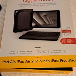 Zagg Rugged Book Wireless Keyboard And Detachable Case