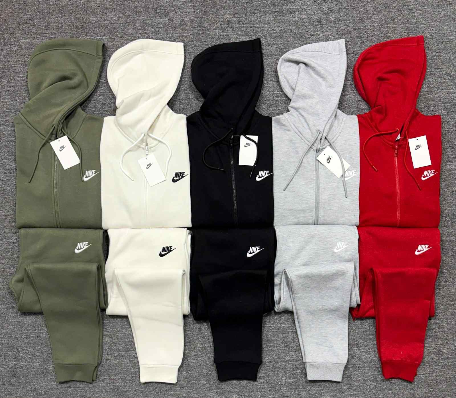 Nike Sweatsuits