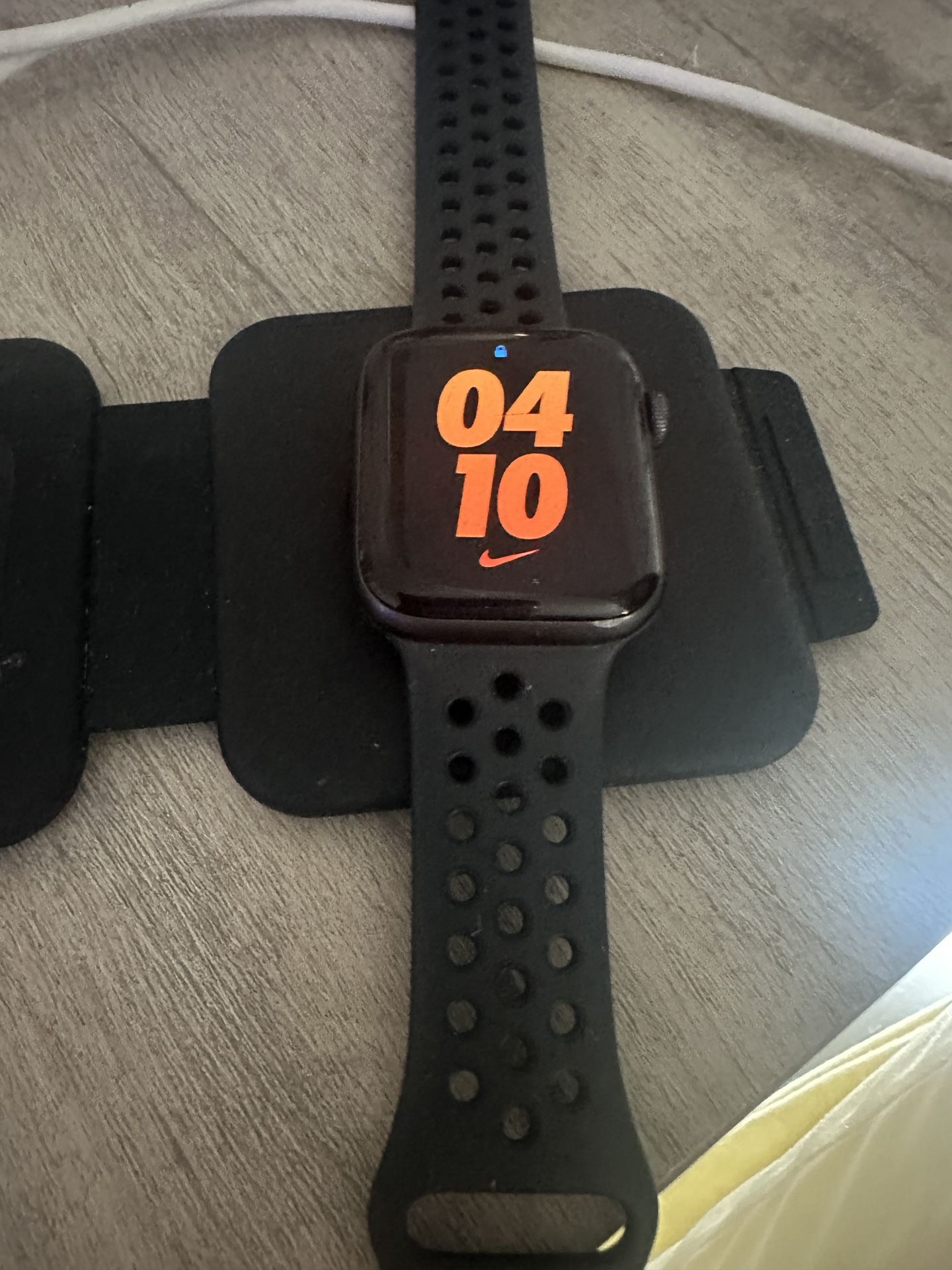 Series  3 Apple Watch Nike + 