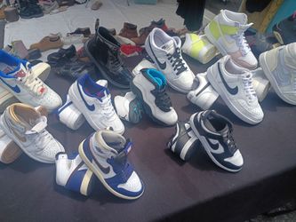 lot of tennis different sizes.  all for $225