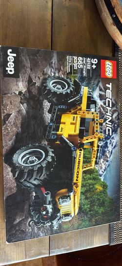 Lego jeep