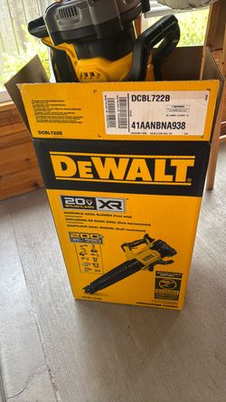 DeWALT.  Blower