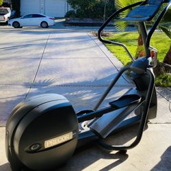 Precor Elliptical EFX 5.2i