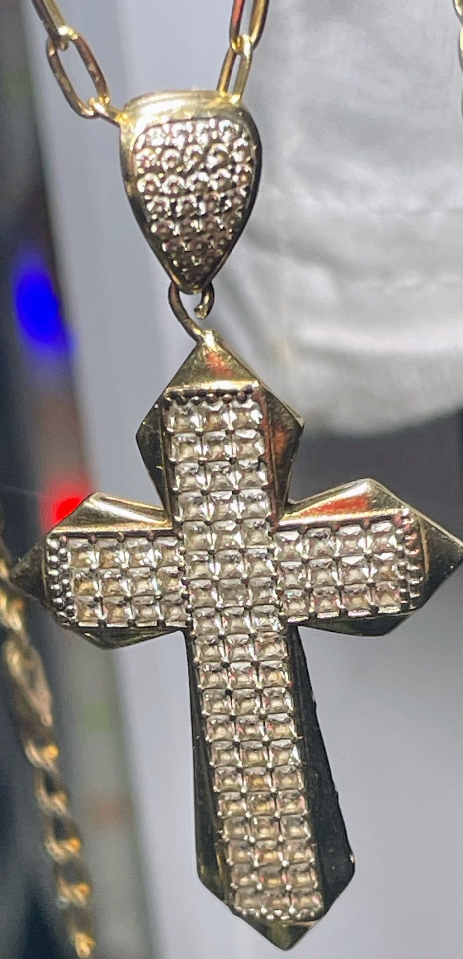 10k Gold Necklace With 10k Gold Cross
