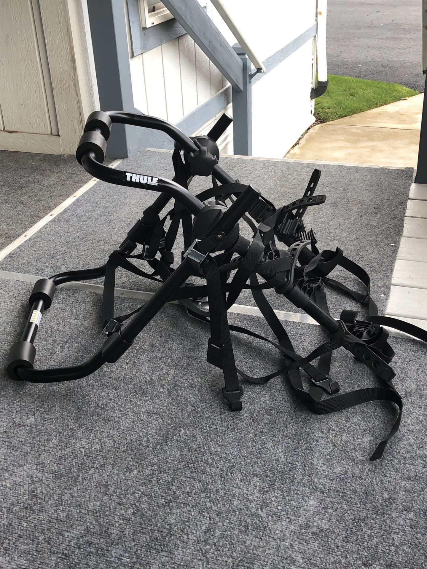 Thule bike rack. Only used twice.